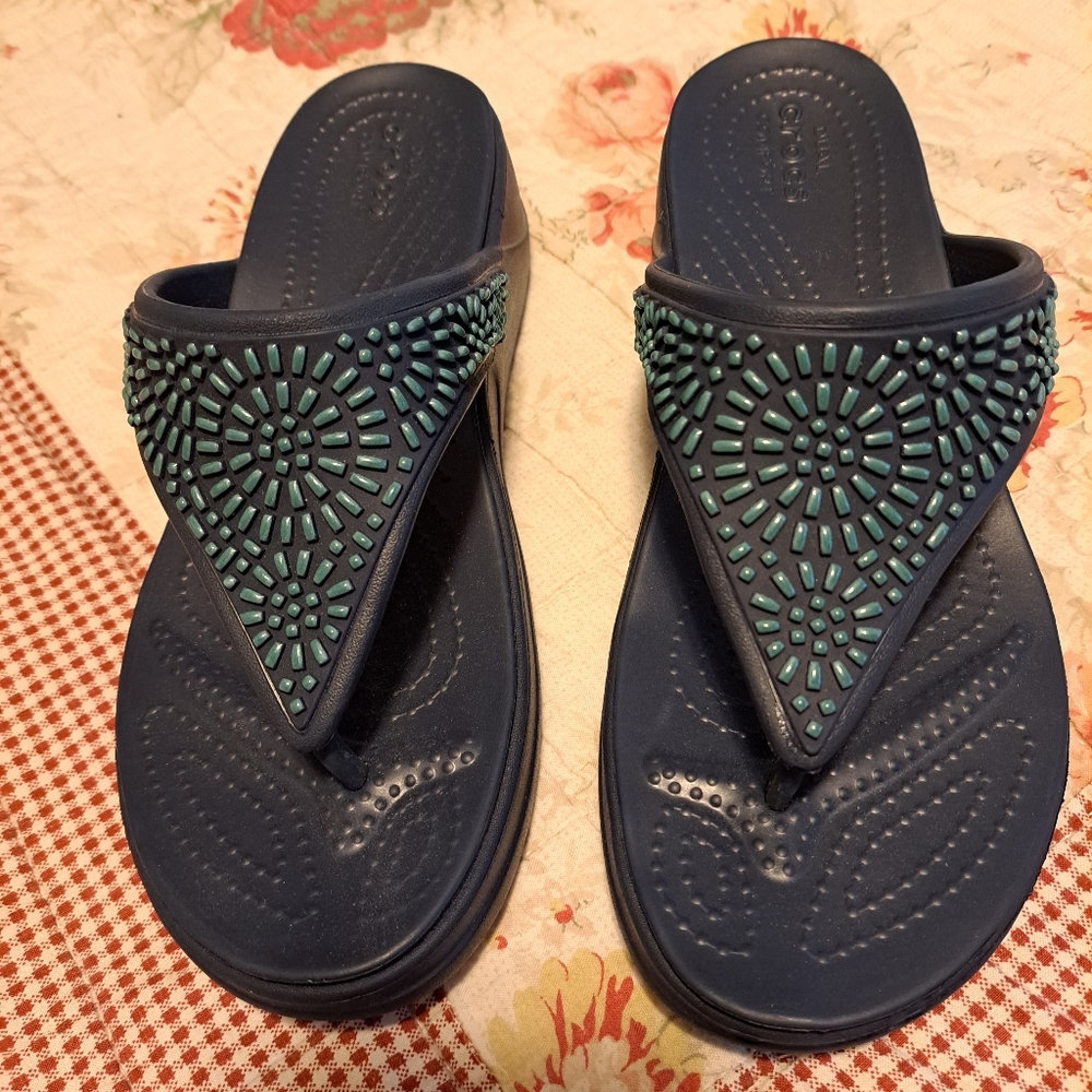 Crocs Navy Sandles